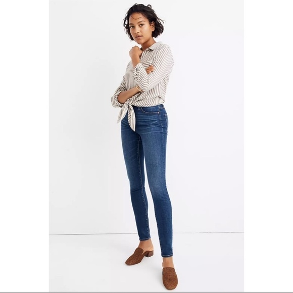 MADEWELL Curvy High-Rise Skinny Jeans in Hayes Wash - Picture 1 of 10